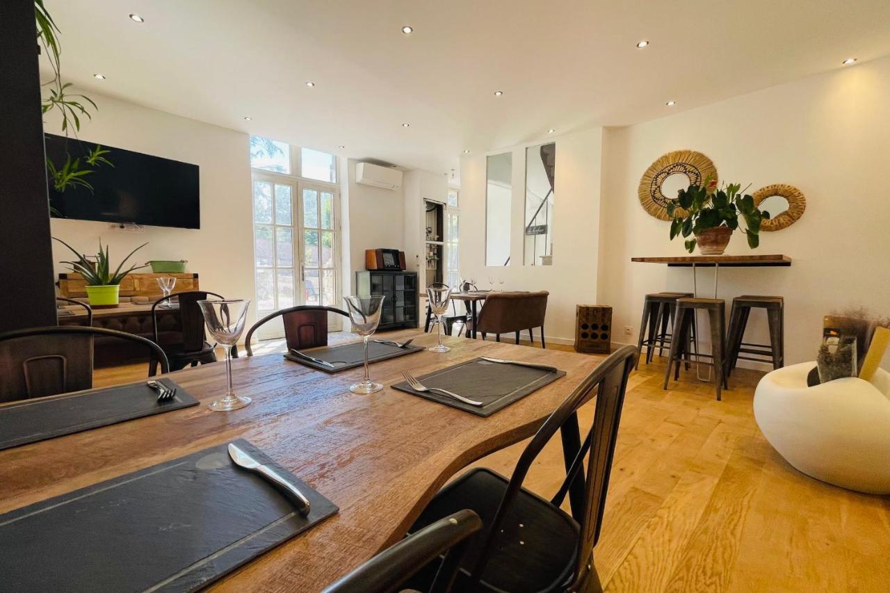 The Balzacienne Room In A Charming Mansion At The Gates Of Toursサン・タヴェルタン エクステリア 写真